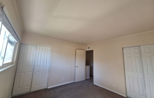 2 beds, 1.5 baths, $2,700