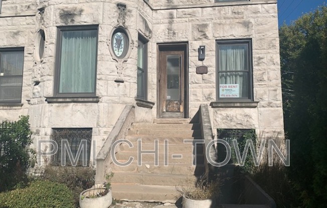 1114 E 62 ST