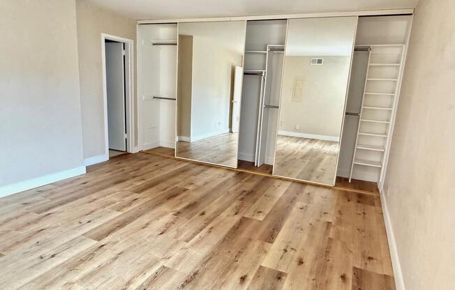 1 bed, 1.8 baths, 885 sqft, $3,795, Unit 211