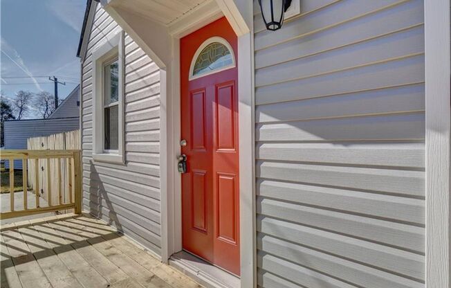 Cozy, Convenient, and Completely Ready – Your Next Home in Norfolk!