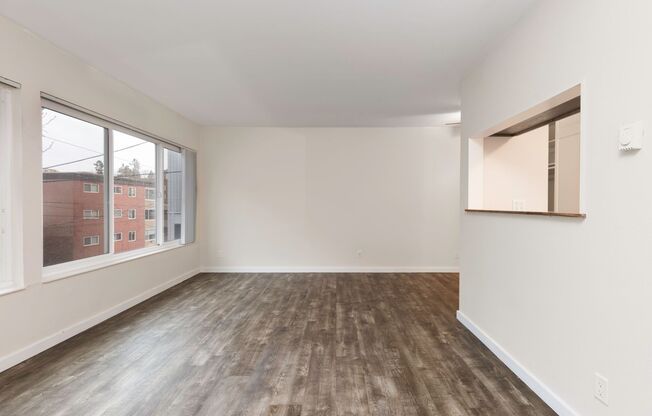 1 bed, 1 bath, 586 sqft, $1,850, Unit 402