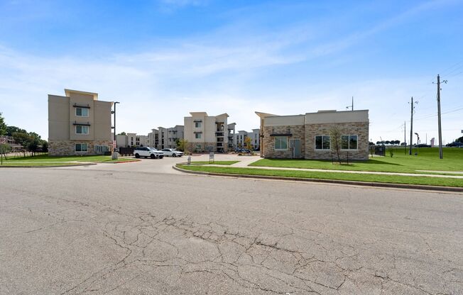 1 bed, 1 bath, 685 sqft, $1,375, Unit 223