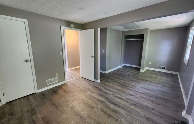 2 beds, 1 bath, $1,650