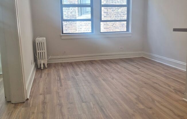 5210-14 S. Woodlawn