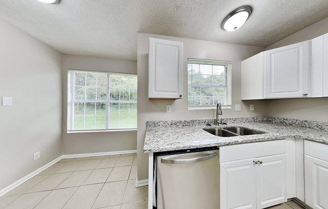 881 KILKENNY CIR