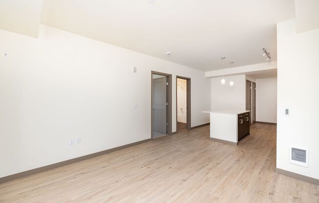 1 bed, 1 bath, $1,800, Unit Unit B405