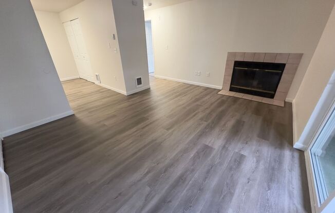 1 bed, 1 bath, 723 sqft, $1,595, Unit C10