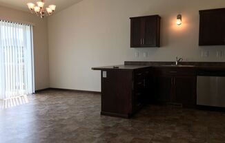 3 beds, 3 baths, $1,995