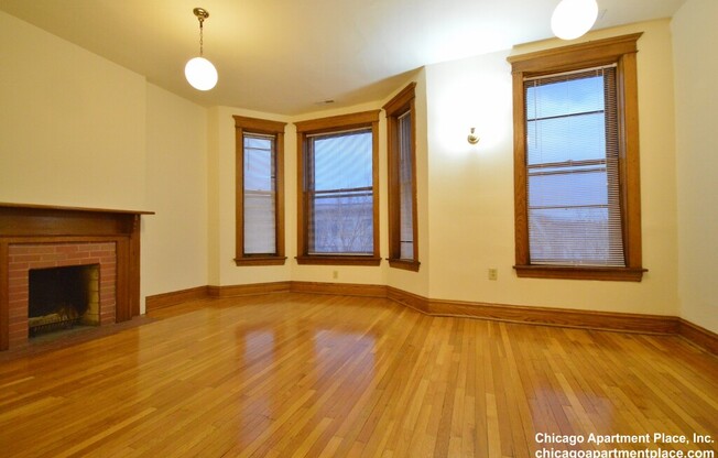 1417 West Belle Plaine Ave.