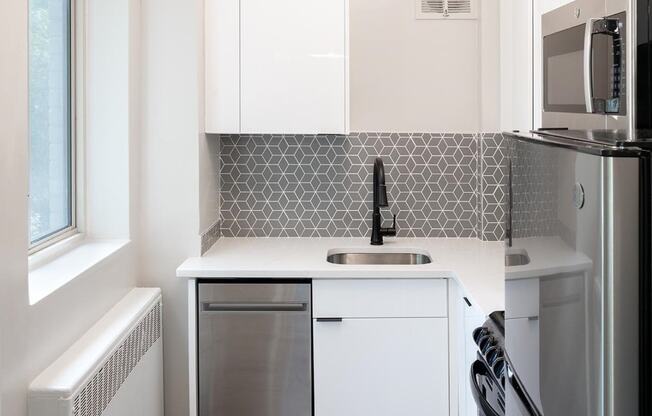 One-bedroom kitchen at 1500 Arlington, Arlington, Virginia