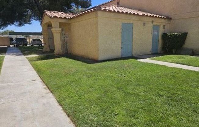 2 beds, 2 baths, 850 sqft, $1,495, Unit 206