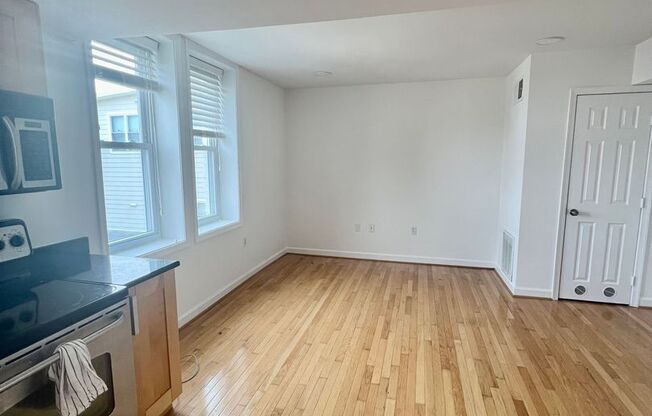 Charming 1-Bedroom in Eckington, DC – Prime Location at North Capitol & Rhode Island Corridor!