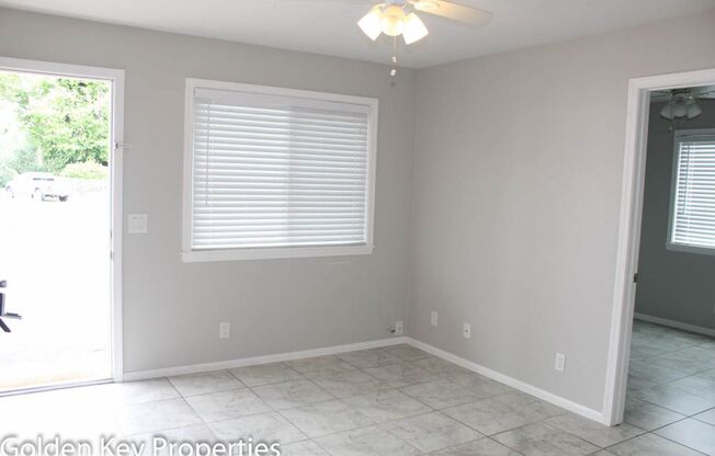 2 beds, 1 bath, 750 sqft, $2,550, Unit 930 Knowles Ave. #A