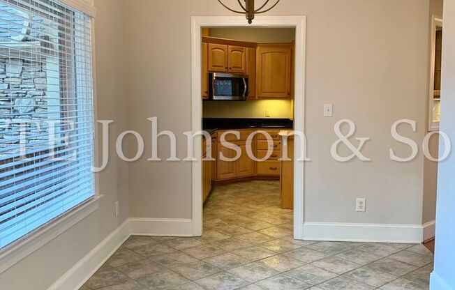 3 beds, 2.5 baths, $2,250