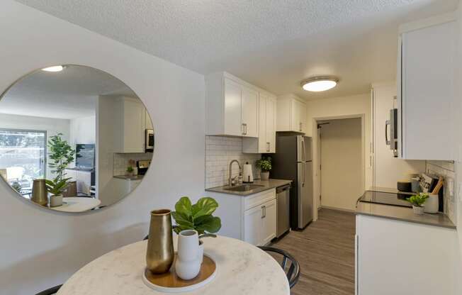 Kitchen and Dining Area at Delphine on Diamond, California