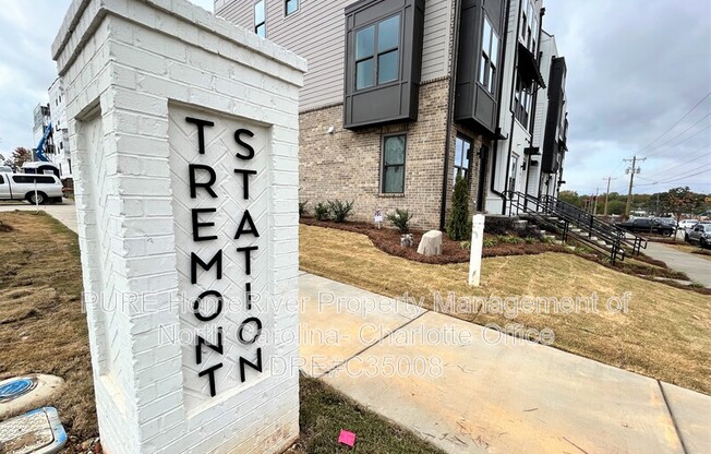611 W TREMONT AVE