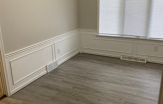4445 W Sylvania Ave