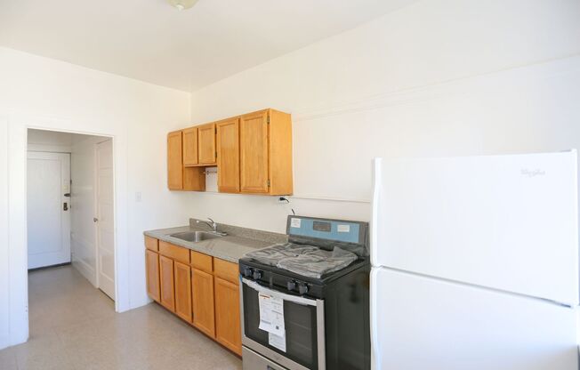 Studio, 1 bath, $1,795, Unit #403