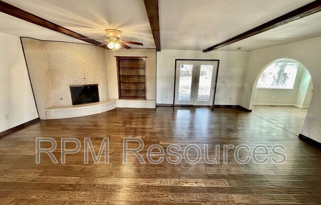 10440 NW 15 PL
