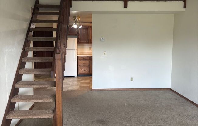 1 bed, 1 bath, 1,078 sqft, $1,229, Unit 1401 092