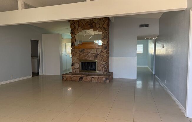 A MUST SEE 4BD/2BATH HOUSE WITH POOL!