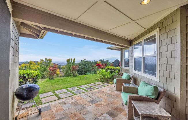 Modern Wailuku Home | 3 Bed / 2.5 Bath | Fully Furnished | Pet Friendly | Spacious Living & Prime Central Location