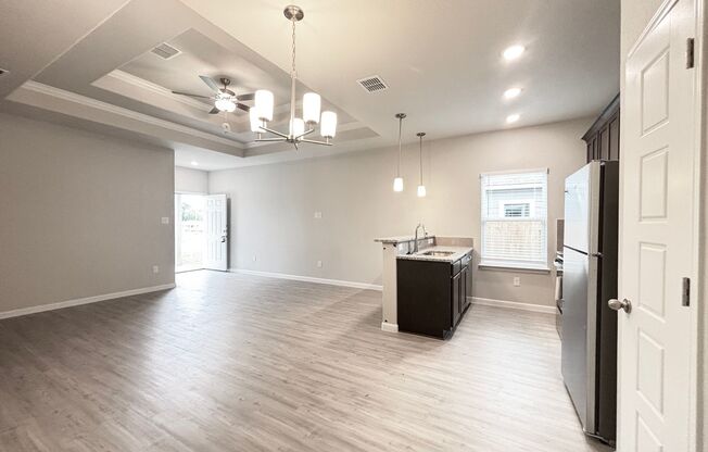 Stunning New Duplex Home in Seguin