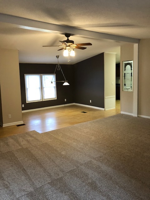 3 beds, 2 baths, $1,500