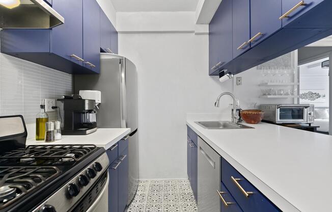 1 bed, 1 bath, $4,000, Unit 3G