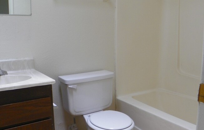 2 beds, 1.5 baths, $1,395