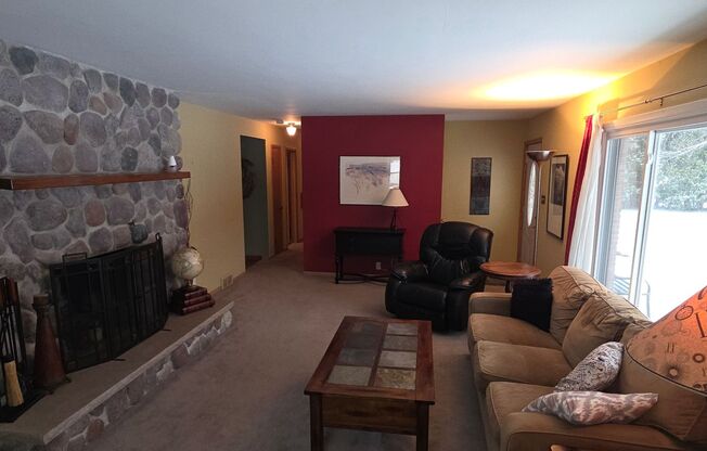 Furnished Mid-term Rental