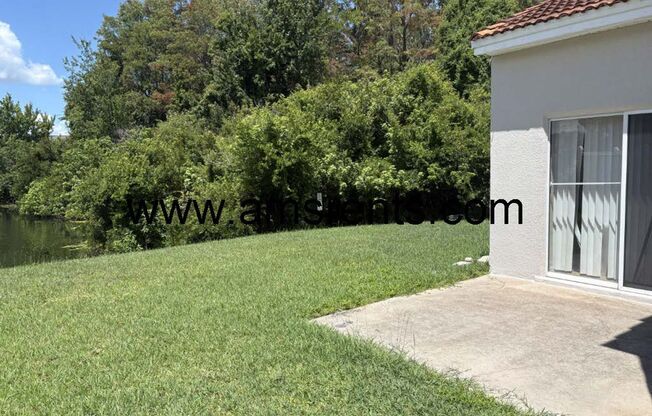 3 beds, 2.5 baths, $2,200