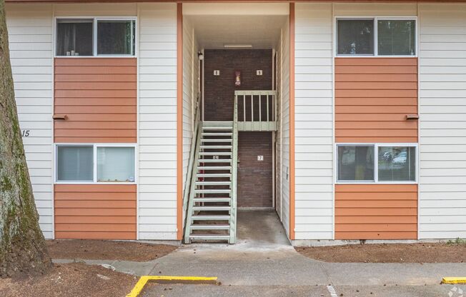 1 bed, 1 bath, 730 sqft, $1,325, Unit 7533-04