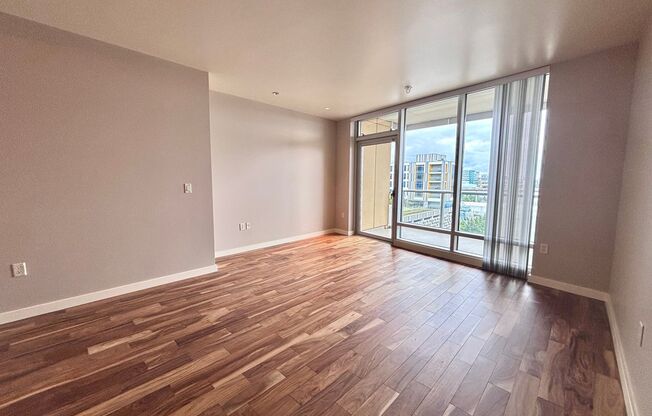 1 bed, 1 bath, $1,950, Unit Unit 1107