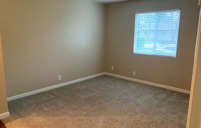 1 bed, 1 bath, 660 sqft, $1,525, Unit 129