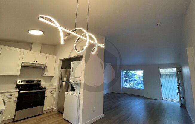 Duplex 19679/19681 #2023-LL771