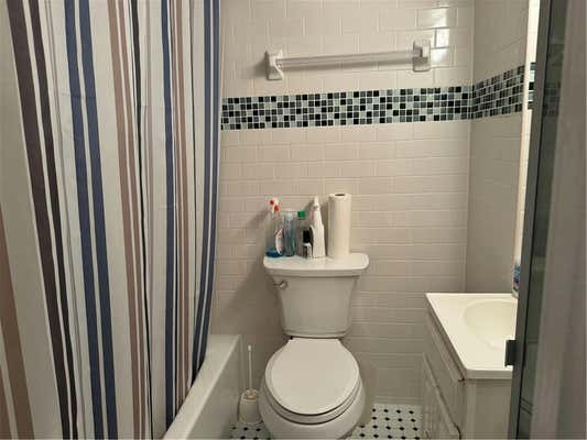 1 bed, 1 bath, 550 sqft, $1,990, Unit 305