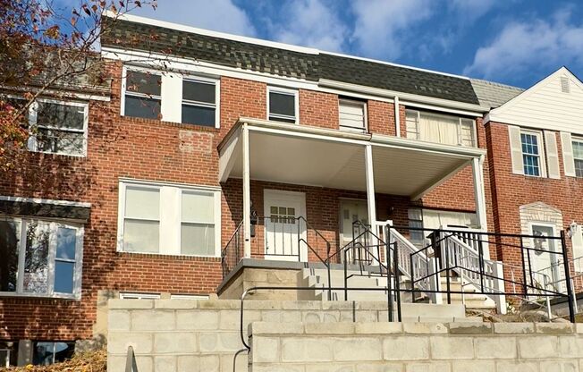 Charming 4 Bed/2 Bath in Dundalk