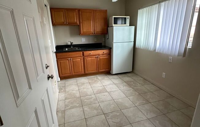 1 bed, 1 bath, 250 sqft, $1,550, Unit 8838