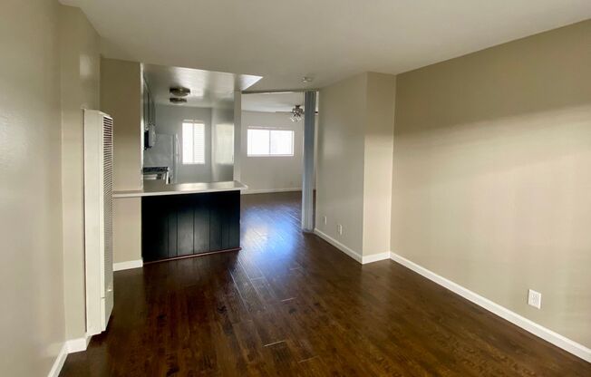 Studio, 1 bath, 455 sqft, $1,885, Unit 63-104
