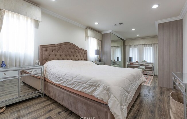 11123 ODELL AVE
