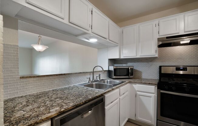 11901 Swearingen Drive, Unit 80-O