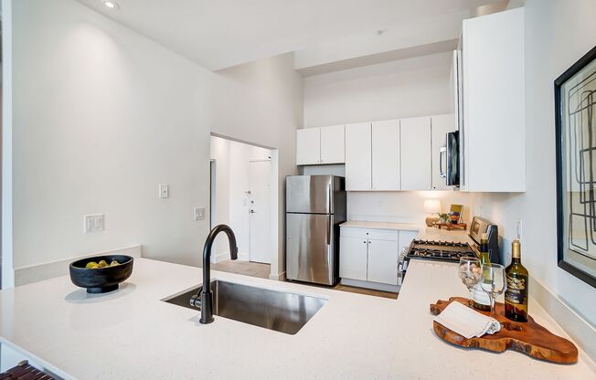 2 beds, 2 baths, 1,450 sqft, $2,912, Unit 100-509