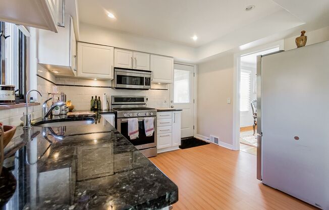 Welcome to this beautiful Fully furnished 3-bedroom, 3-bathroom home located in the desirable Grosse Pointe Park, MI.