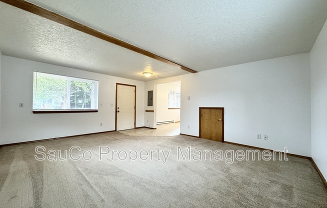339 NE 4 AVE