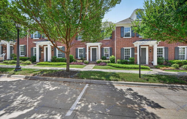 8728 Ice House Drive