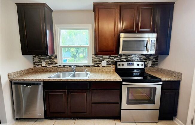 2013 Irongate Court VA Beach, VA 23456