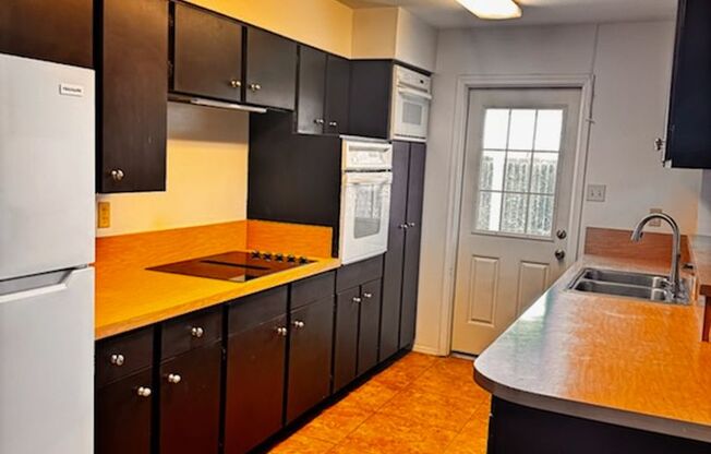 4 bedroom rental in Tempe