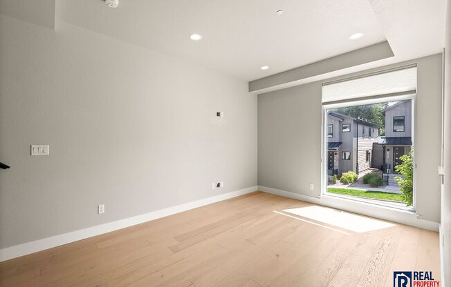 Spacious 3-Bedroom Townhome with Finished Basement Near CSU!