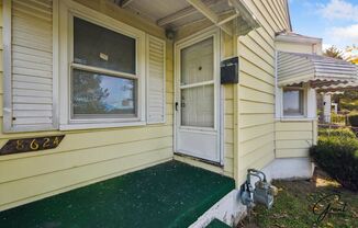 3 beds, 1 bath, $1,250